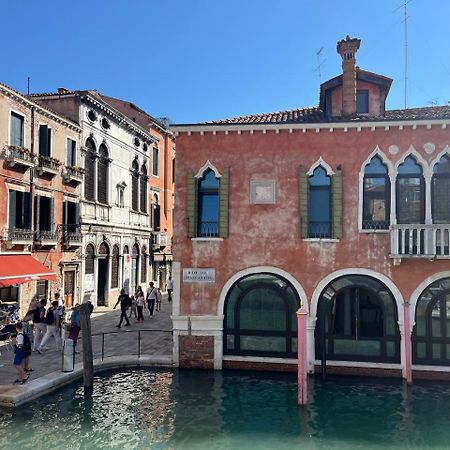 Ca'Dei Nonni Canal View Венеція Екстер'єр фото
